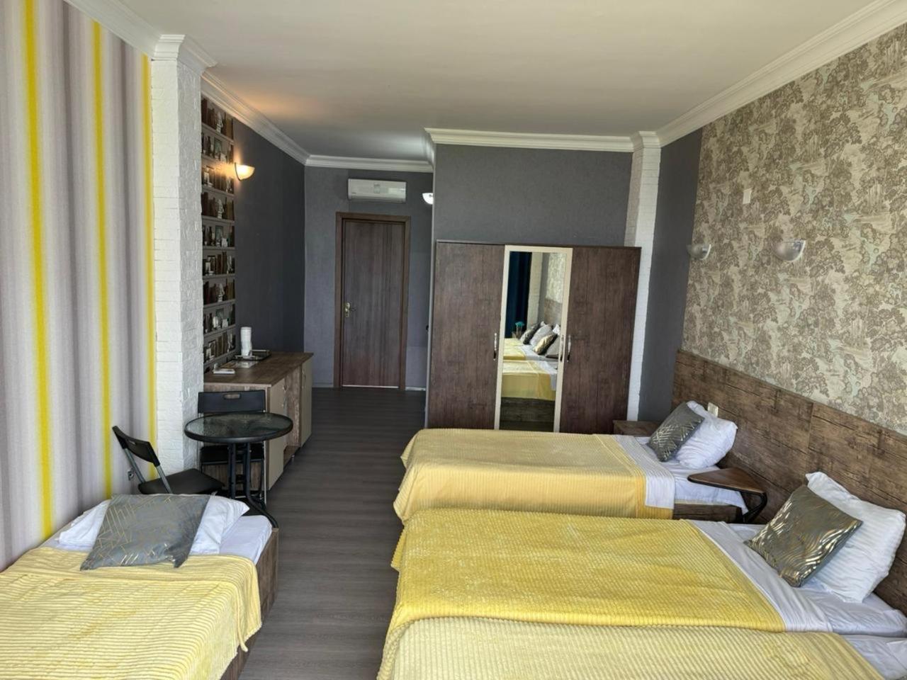 Terassa Hotel Kobuleti Exteriör bild